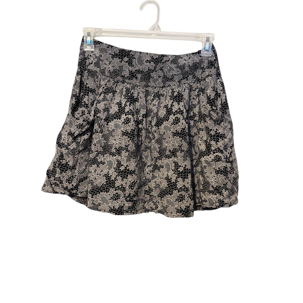 Ezra Lace Pattern Mini Skirt Size M Black Gray Pockets Unconventional Lace
